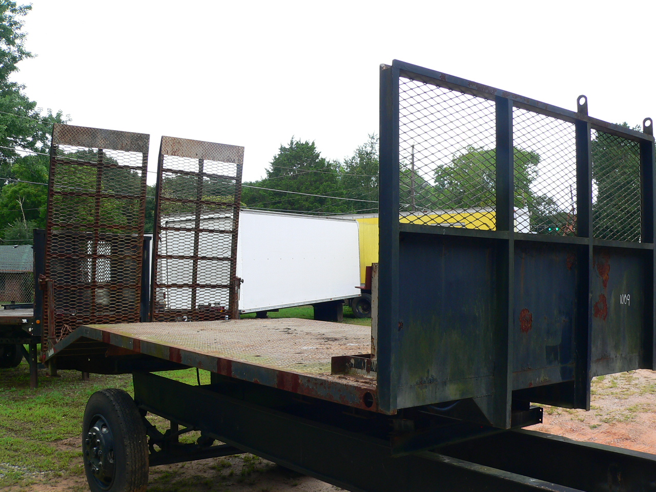 Used Flatbed Truck bodies for sale located in Atlanta